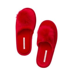 Victorias Secret  Red Velvet Slipper /